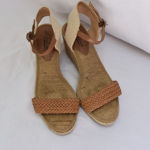 Lucky Brand jute wedges, size 7